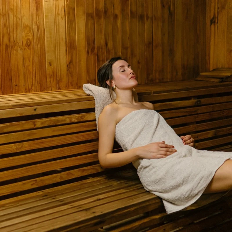 Is the Sauna Good for Skin? Benefits, Risks, and Best Practices